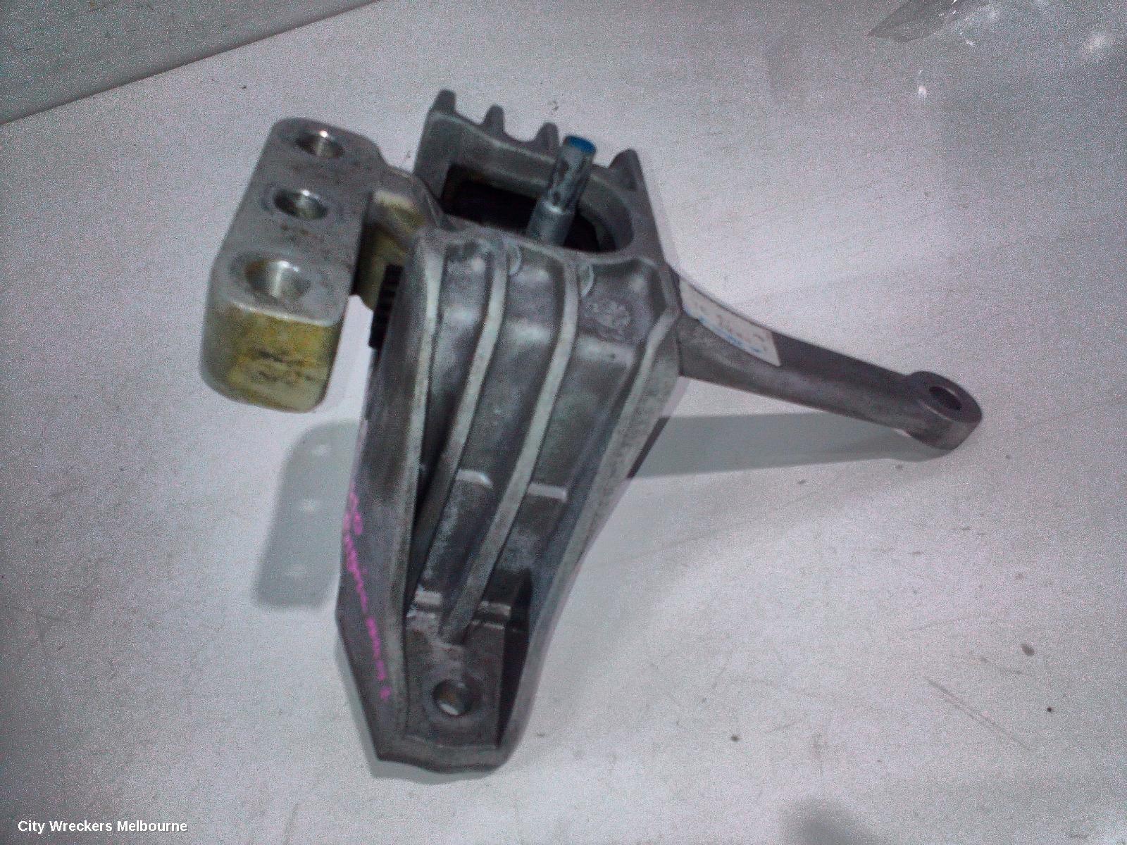 KIA CERATO MOUNT, BD, 04/2018 - 09/2024