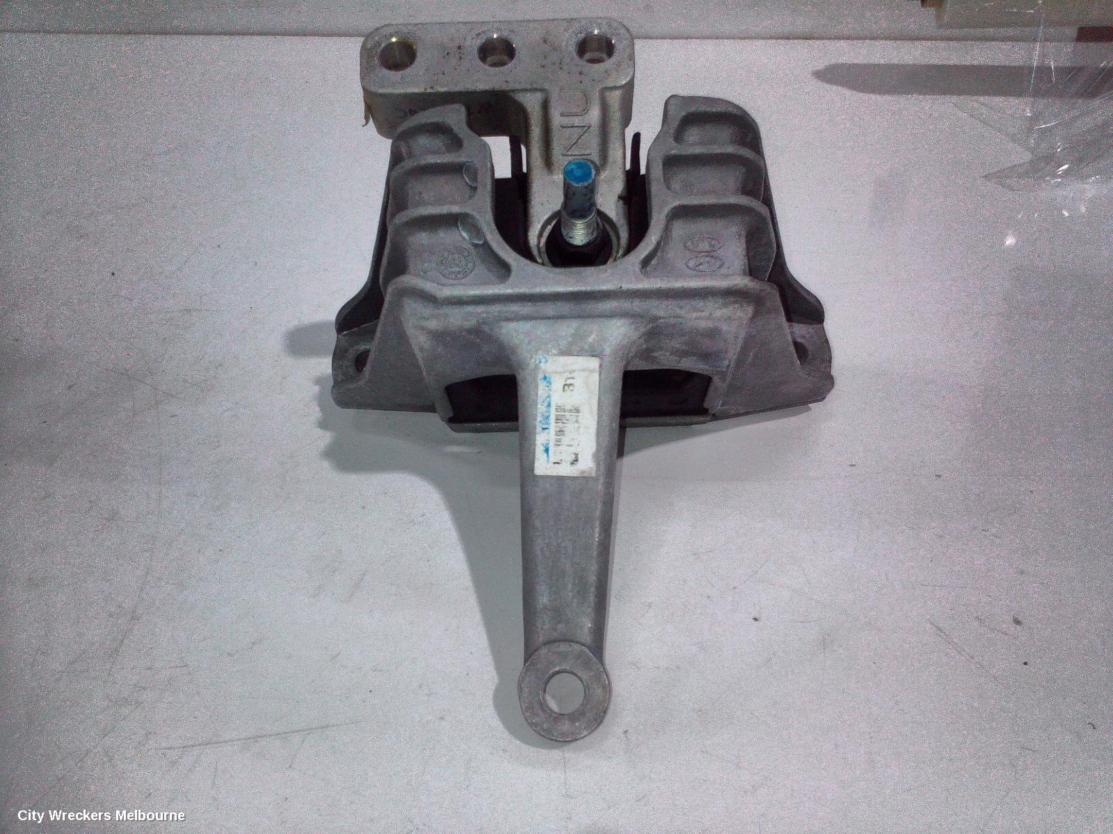 KIA CERATO MOUNT, BD, 04/2018 - 09/2024