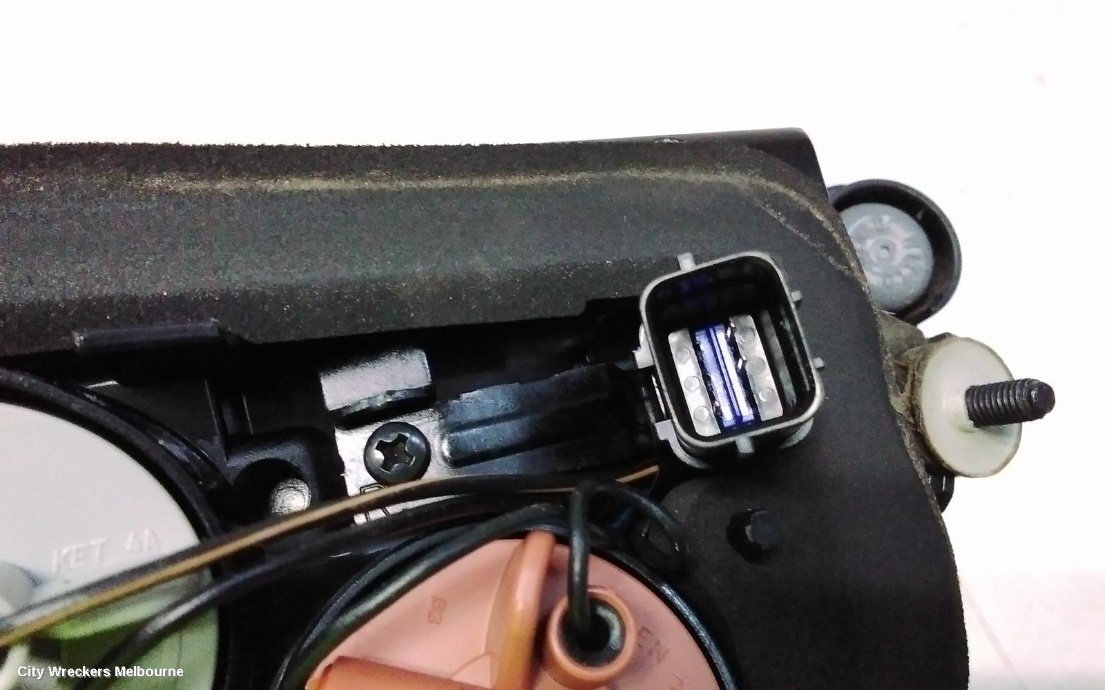 KIA CERATO REAR GARNISH, BOOTLID LAMP (RH SIDE), BD, SEDAN, NON LED TYPE, 04/2018 - 09/2024
