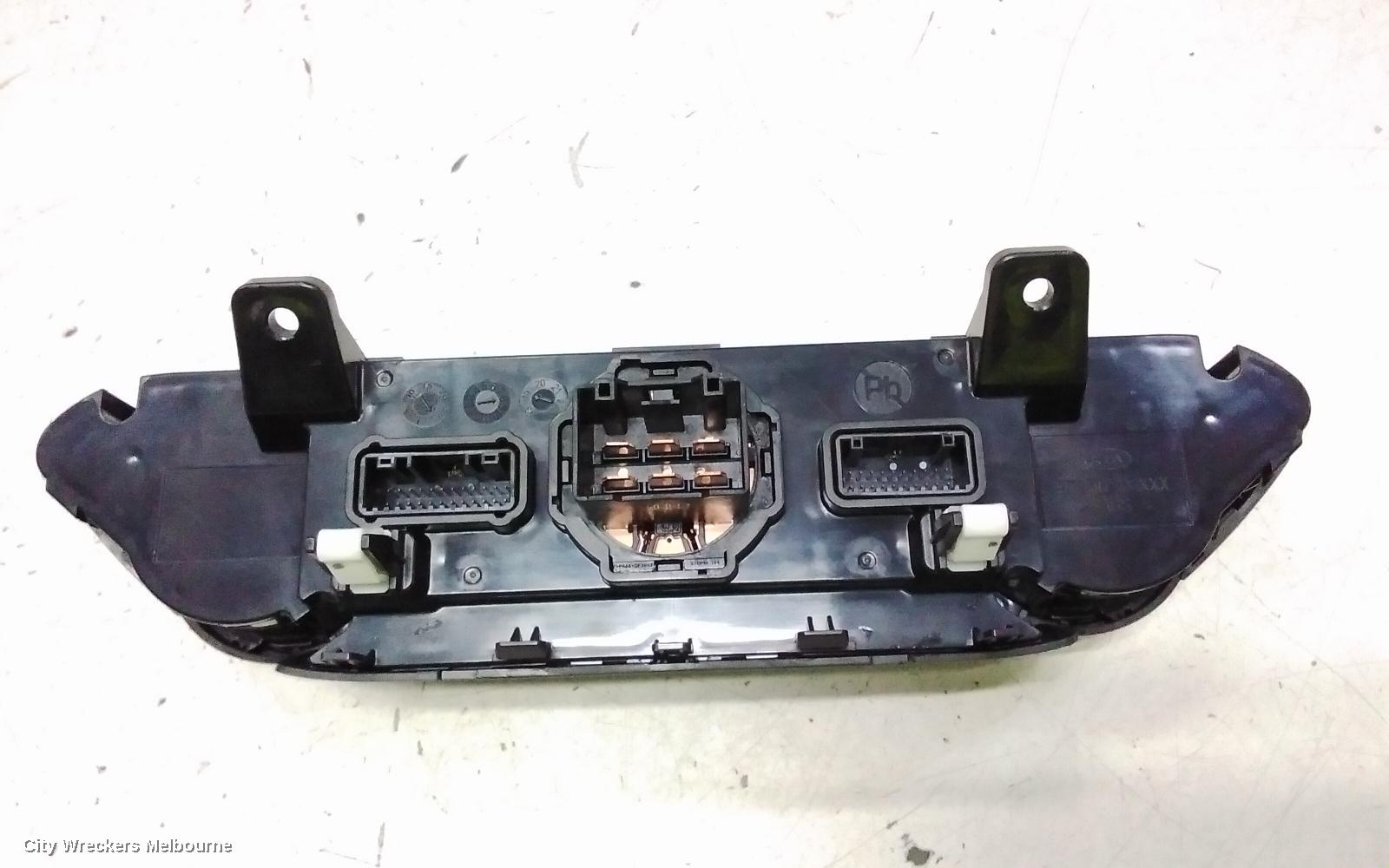 KIA CERATO HEATER/AC CONTROLS, NON CLIMATE CONTROL TYPE, BD, 04/2018 - 09/2024