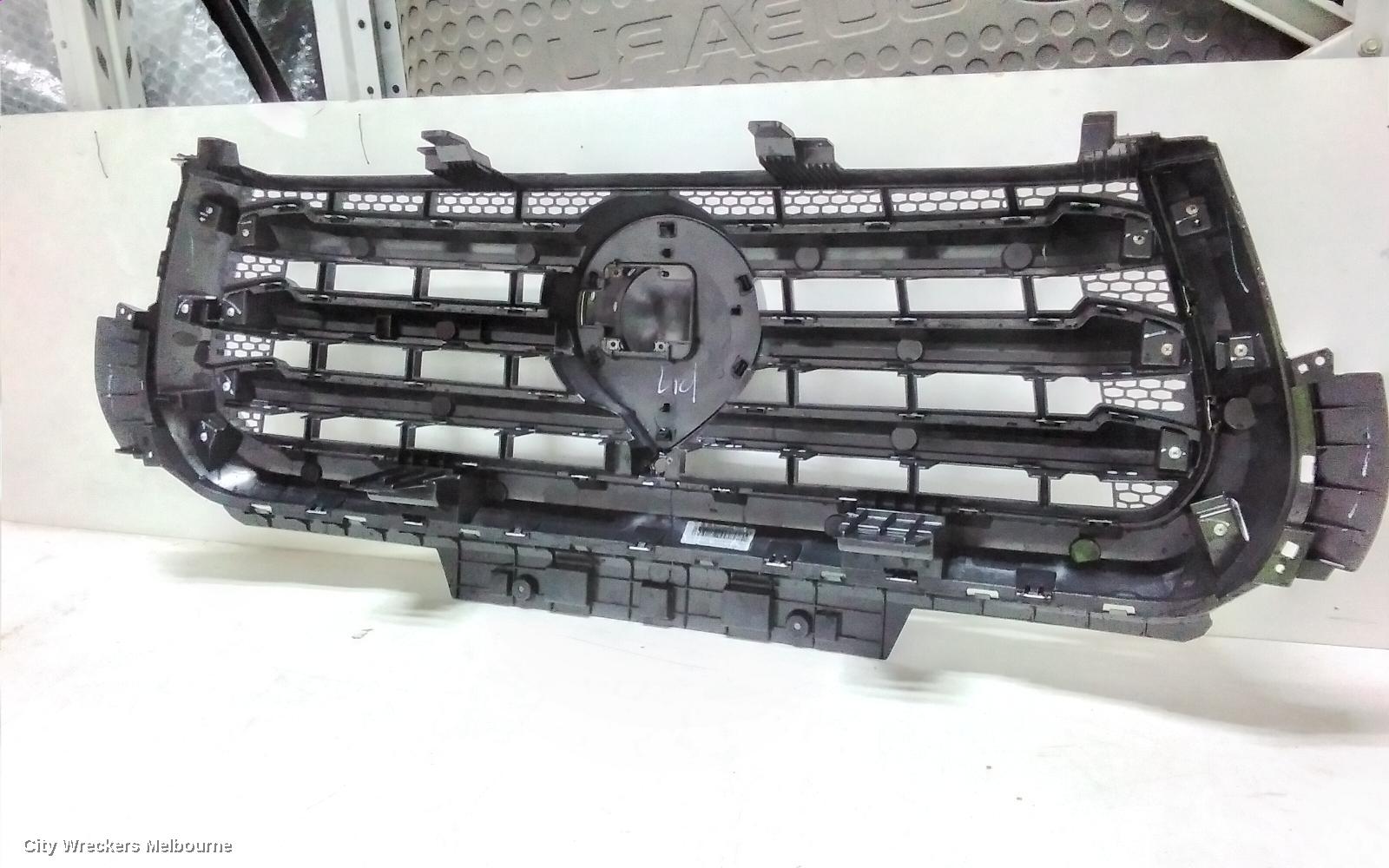 GREAT WALL CANNON UTE GRILLE, NPW, RADIATOR GRILLE, W/ 3 STRIPES TYPE, GREY, 09/2020 - 10/2024