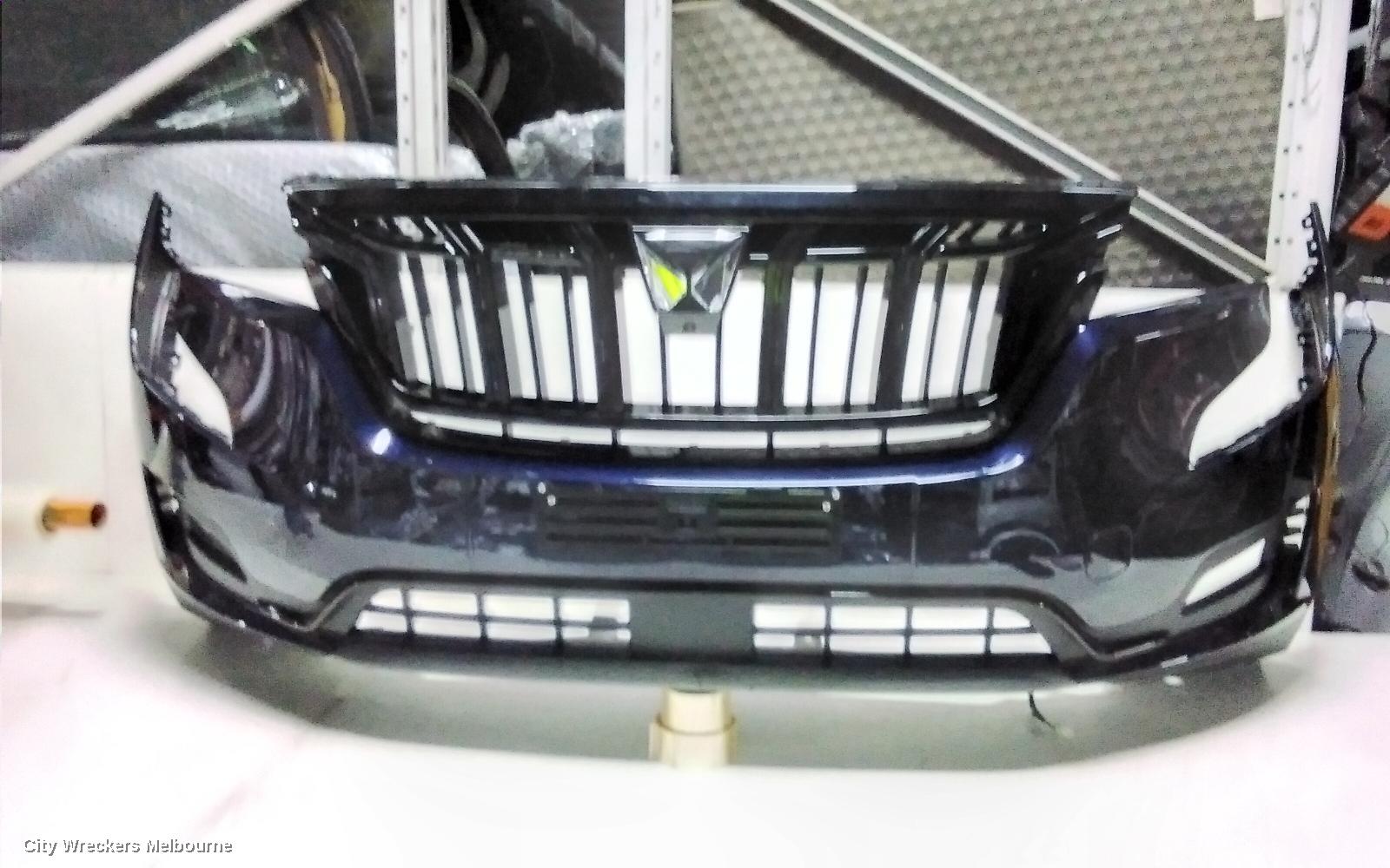 MAHINDRA XUV700 FRONT BUMPER, W601, BUMPER BAR, 01/2023 ONWARDS