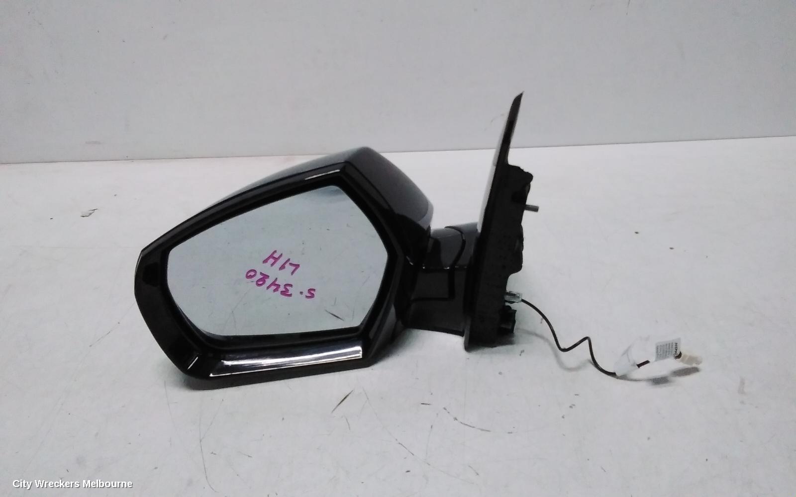 MAHINDRA XUV700 LEFT DOOR MIRROR, W601, W/ CAMERA TYPE, COLOUR CODED, 01/2023 ONWARDS