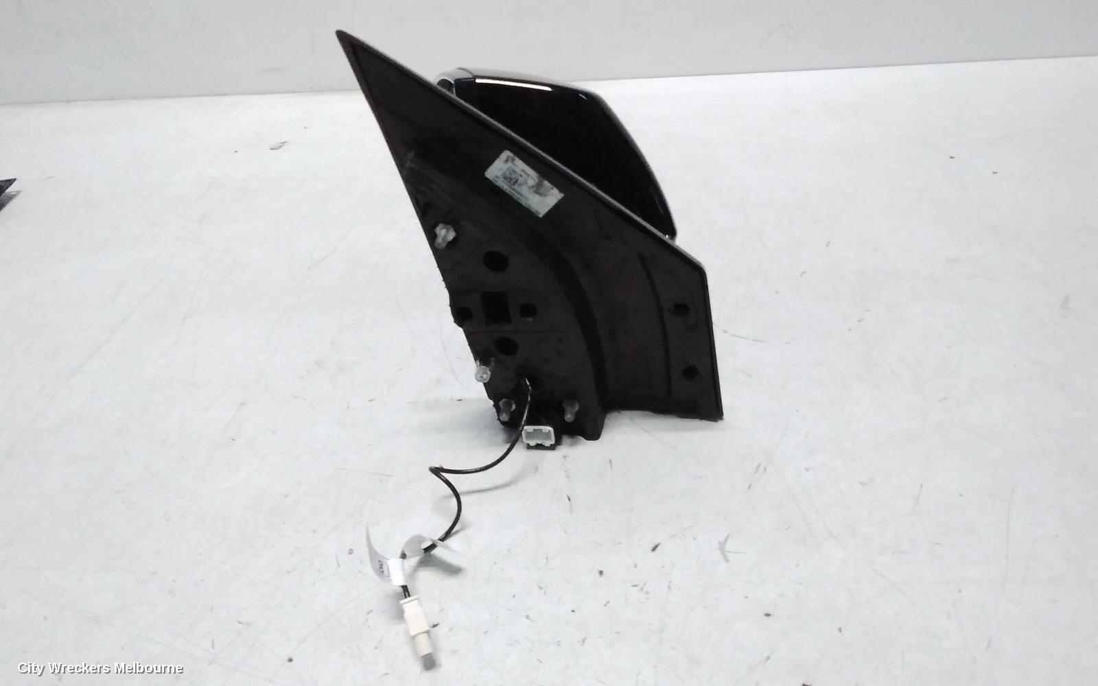 MAHINDRA XUV700 LEFT DOOR MIRROR, W601, W/ CAMERA TYPE, COLOUR CODED, 01/2023 ONWARDS