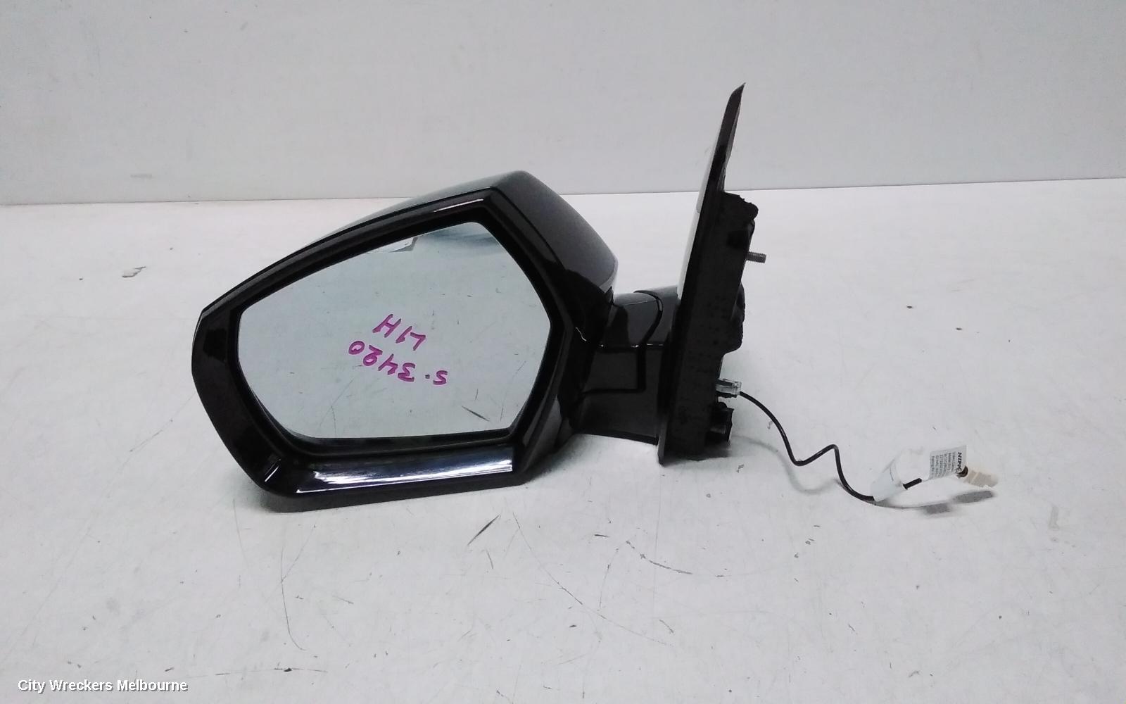 MAHINDRA XUV700 LEFT DOOR MIRROR, W601, W/ CAMERA TYPE, COLOUR CODED, 01/2023 ONWARDS