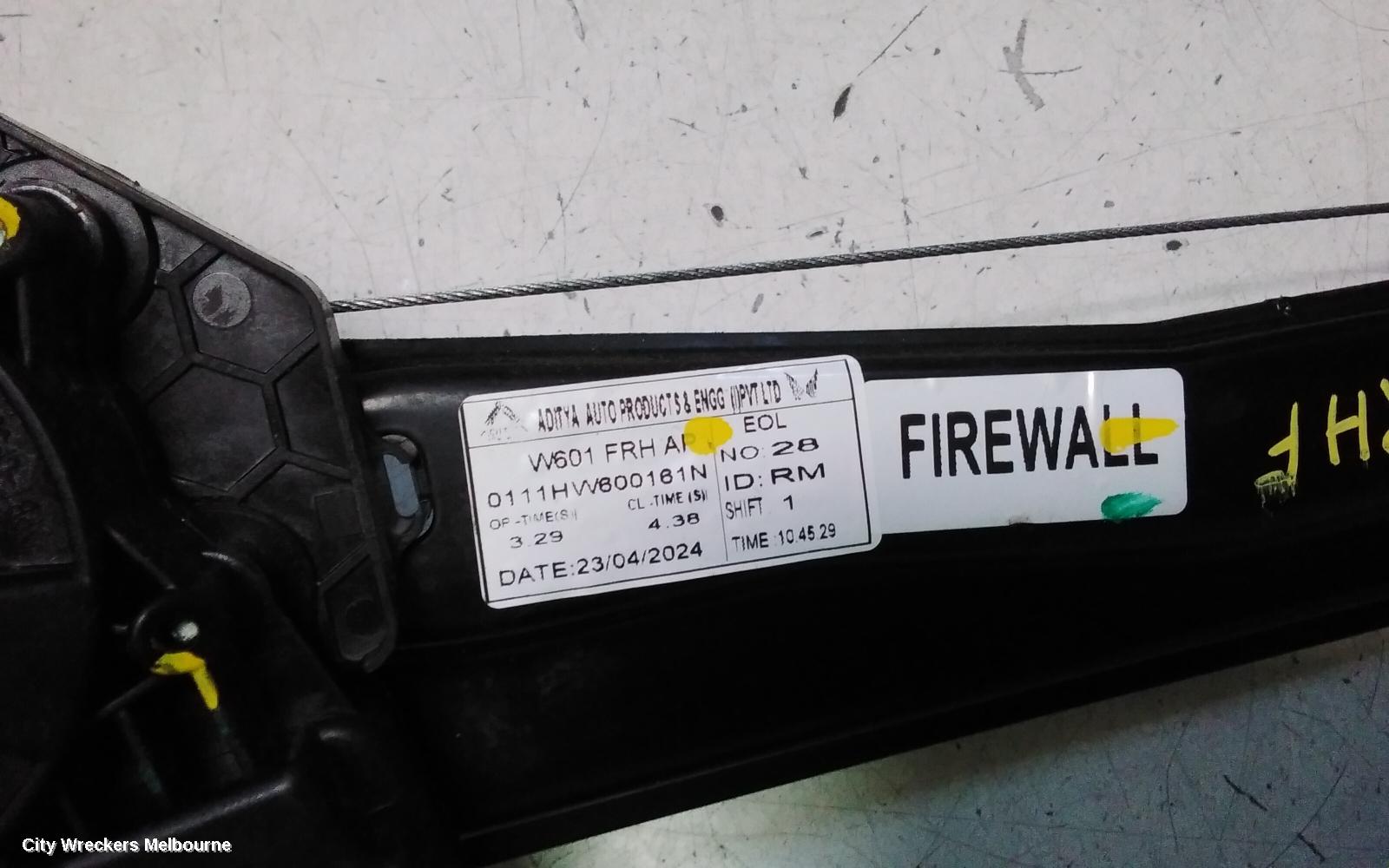 MAHINDRA XUV700 RIGHT FRONT WINDOW REG/MOTOR, W601, 01/2023 ONWARDS
