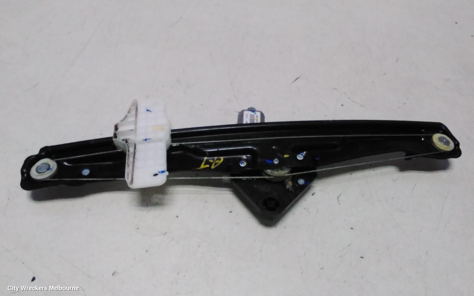 MAHINDRA XUV700 RIGHT REAR WND REG/MOTOR, W601, 01/2023 ONWARDS