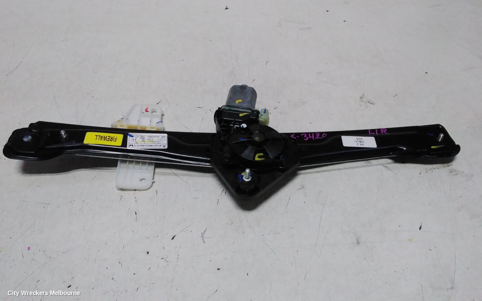 MAHINDRA XUV700 LEFT REAR WND REG/MOTOR, W601, 01/2023 ONWARDS