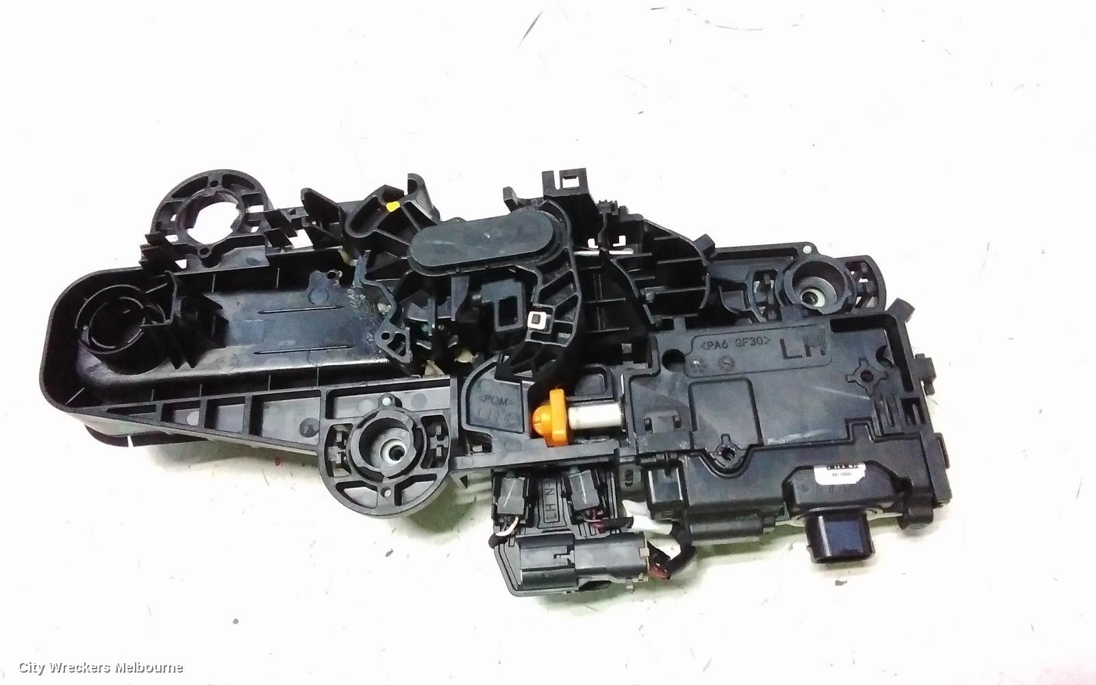 MAHINDRA XUV700 DOOR HANDLE, W601, LH FRONT, OUTER, W/ SMART HANDLES TYPE, 01/2023 ONWARDS