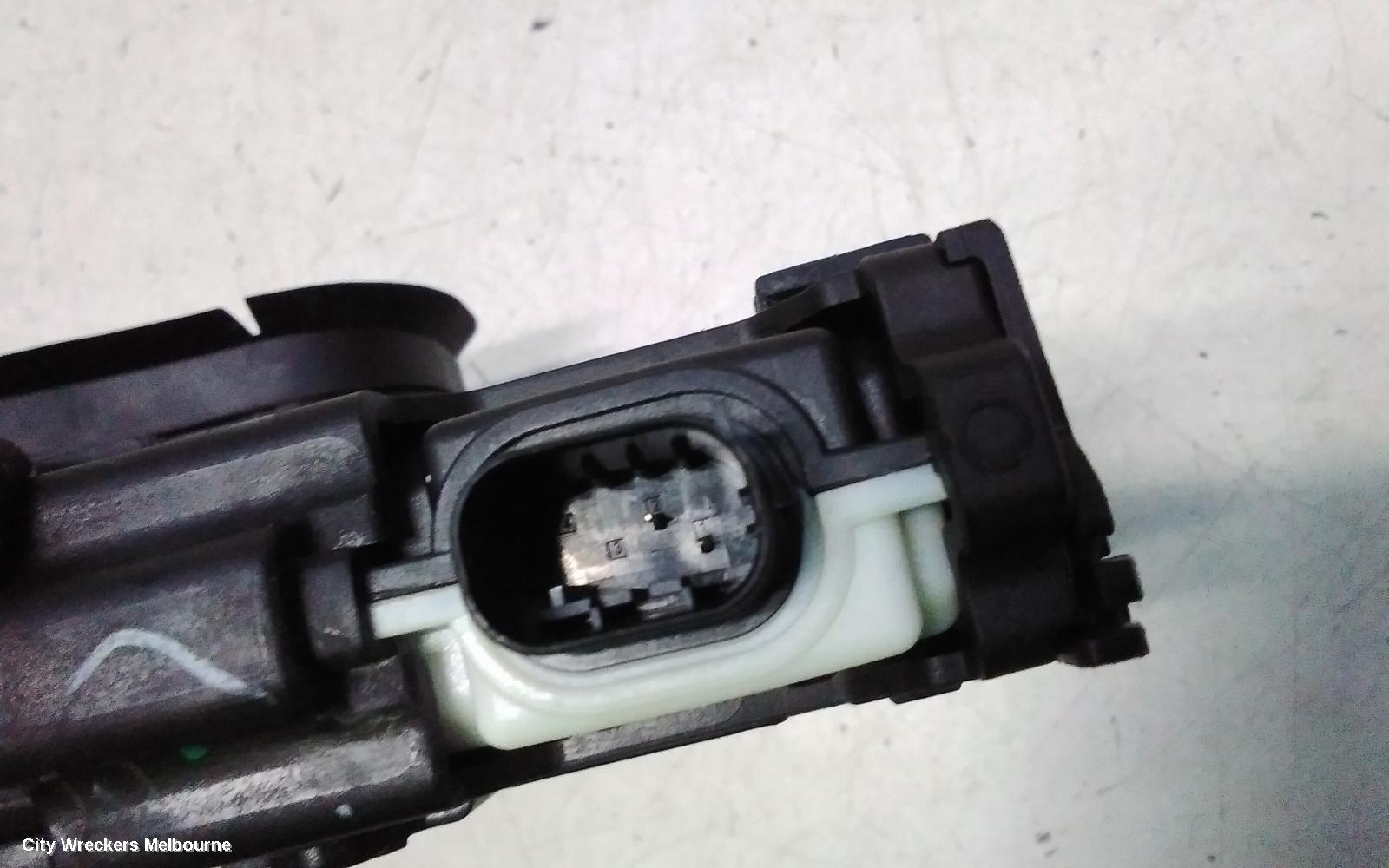 MAHINDRA XUV700 DOOR HANDLE, W601, RH REAR, OUTER, W/ SMART HANDLES TYPE, 01/2023 ONWARDS