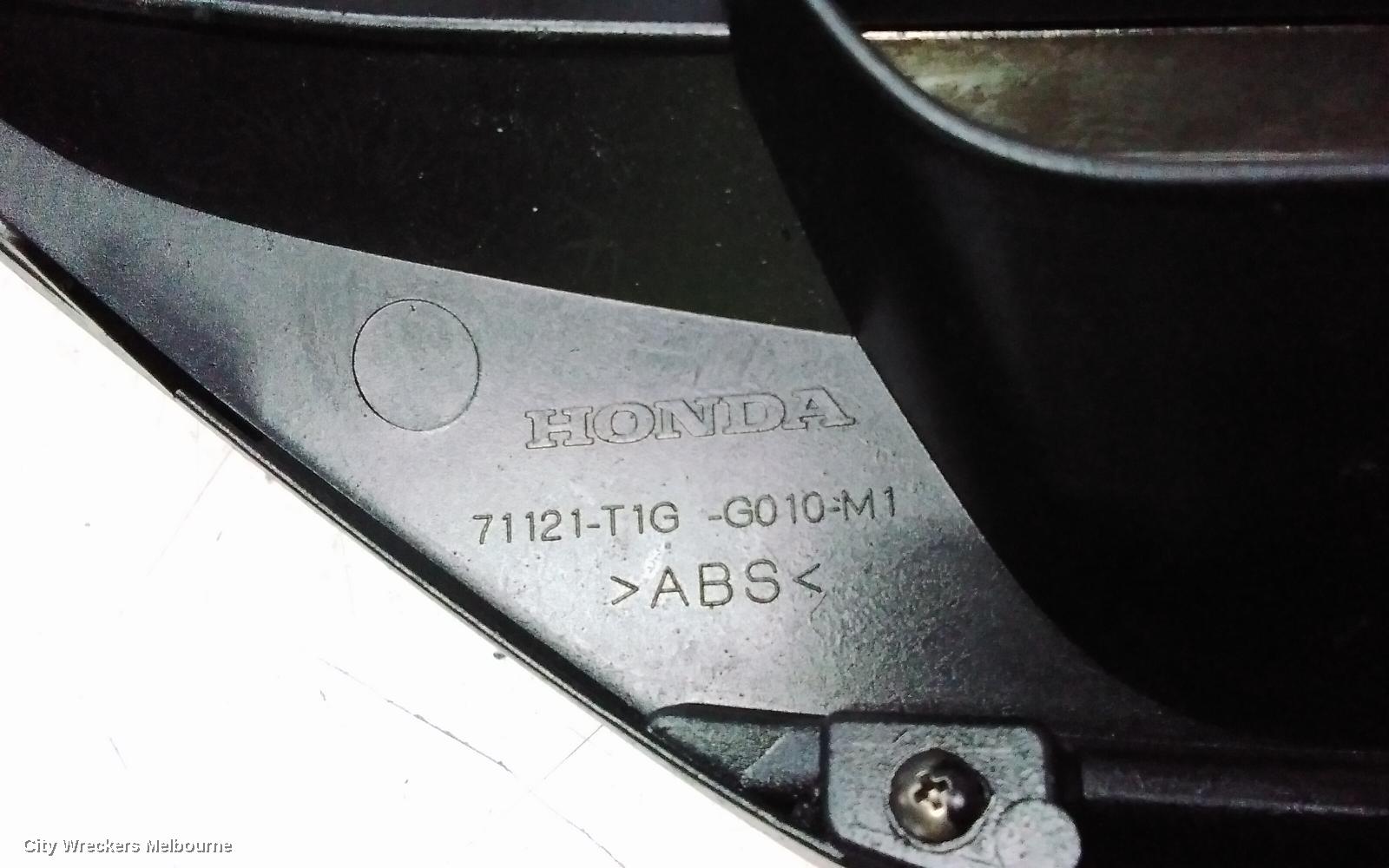 HONDA CRV GRILLE, RADIATOR GRILLE, RM, 11/2012 - 10/2014