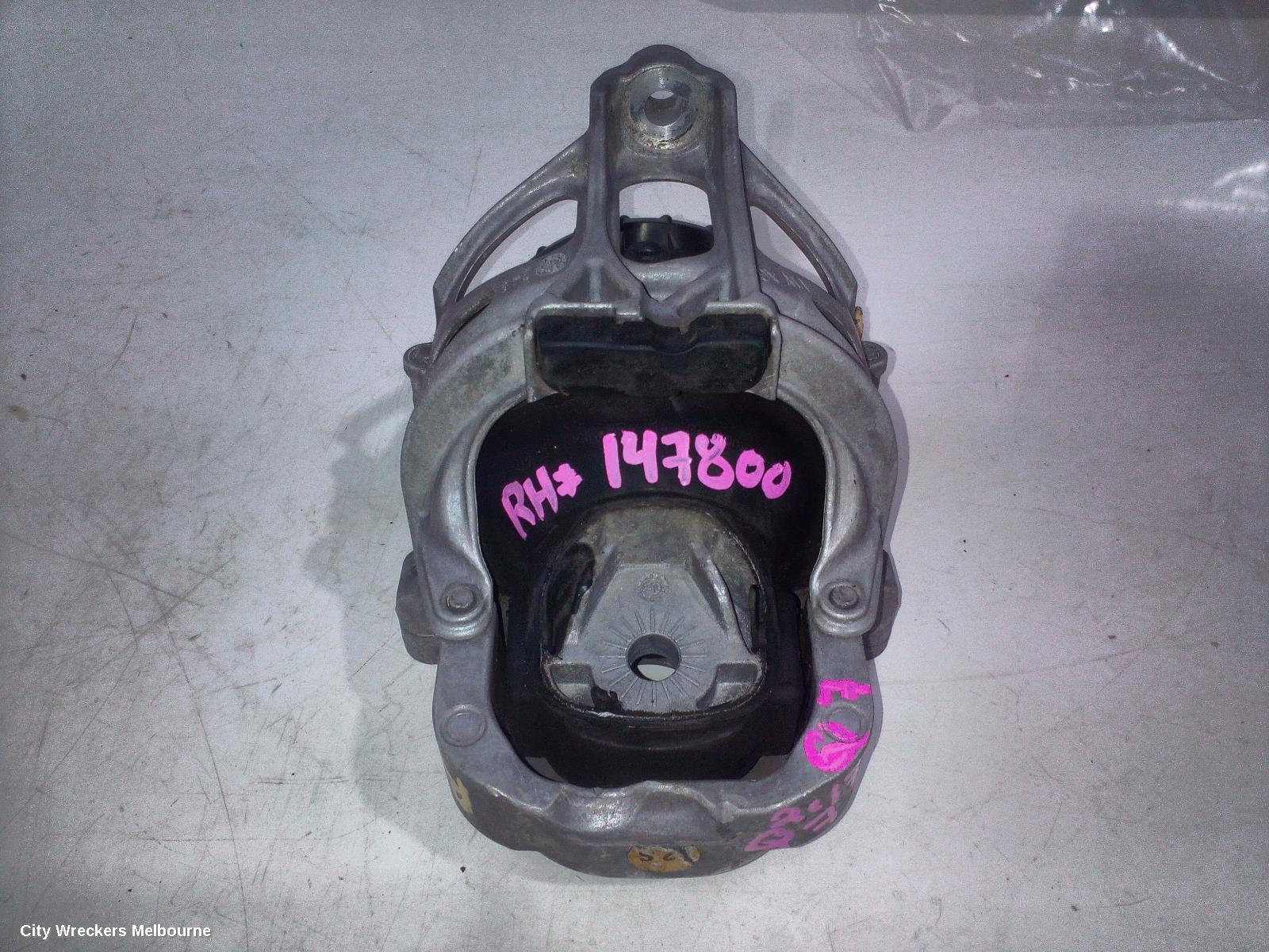 AUDI Q7 MOUNT, ENGINE MOUNT (RH SIDE), DIESEL, 3.0, TURBO, 4M, CRTC/CZZA CODE, 09/2015 - 03/2020
