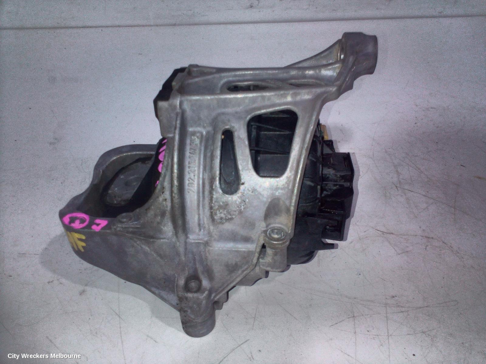 AUDI Q7 MOUNT, ENGINE MOUNT (LH SIDE), DIESEL, 3.0, TURBO, 4M, CRTC/CZZA CODE, 09/2015 - 03/2020