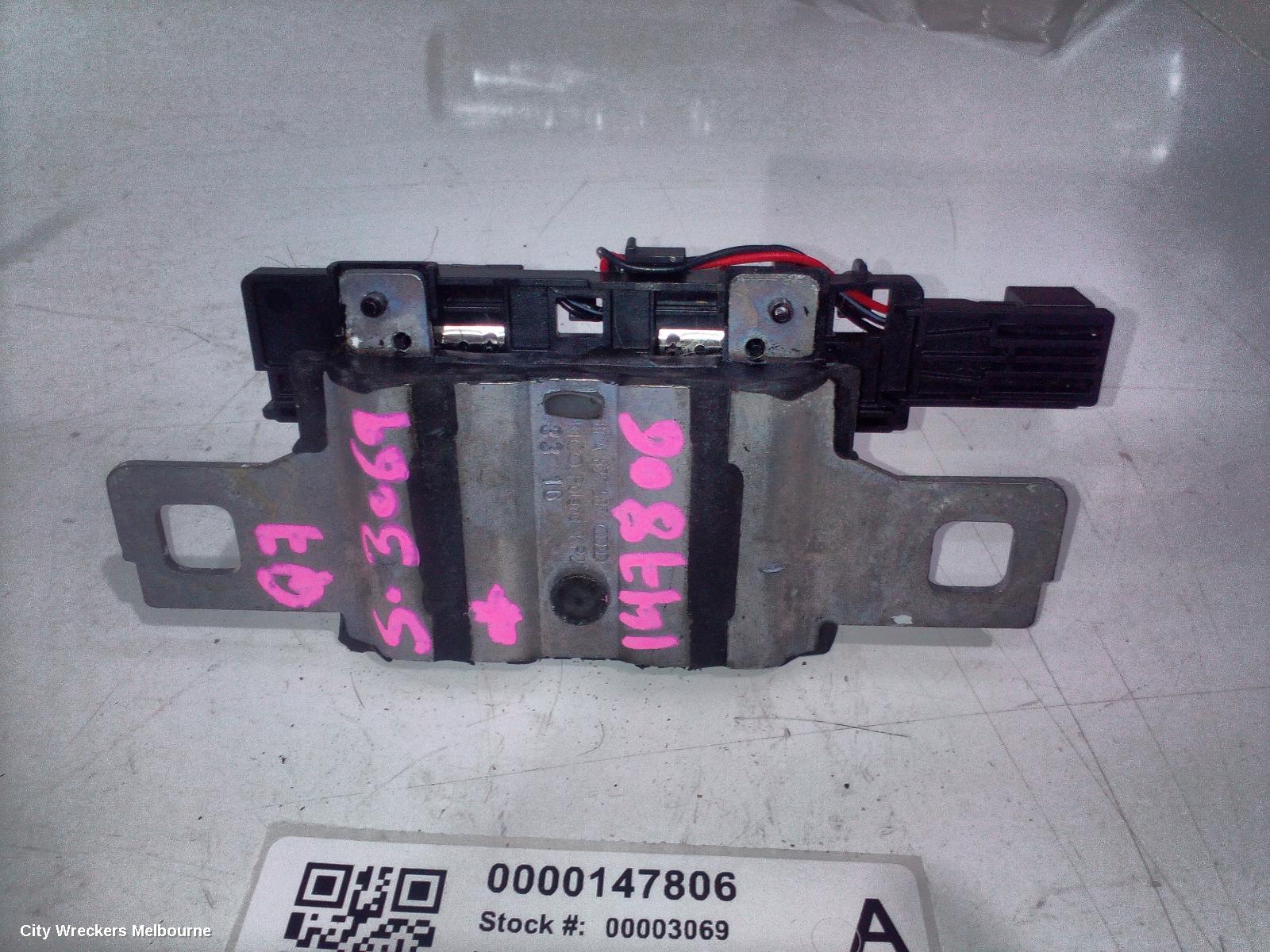 AUDI Q7 DOOR/BOOT/GATE LOCK, 4M, TAILGATE LOCK, 07/2015 ONWARDS