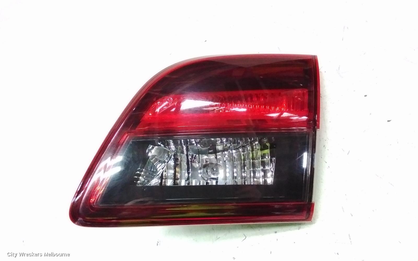 MAZDA CX9 REAR GARNISH, TAILGATE LAMP (RH SIDE), TB, 10/2012 - 12/2015