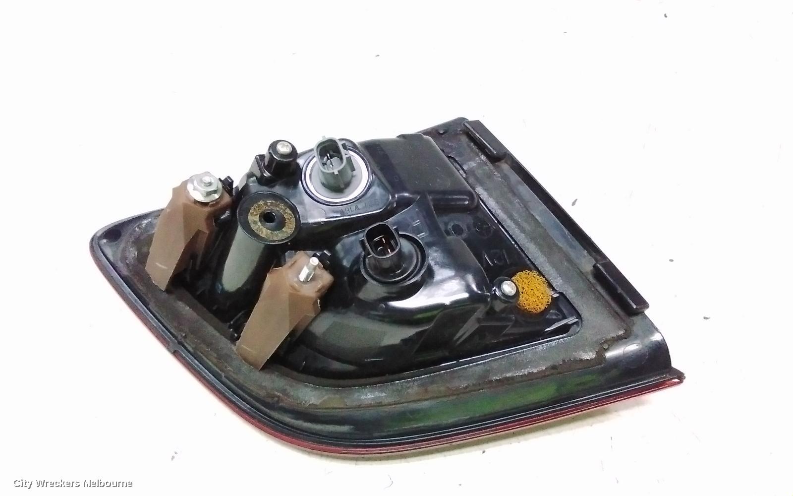MAZDA CX9 REAR GARNISH, TAILGATE LAMP (RH SIDE), TB, 10/2012 - 12/2015