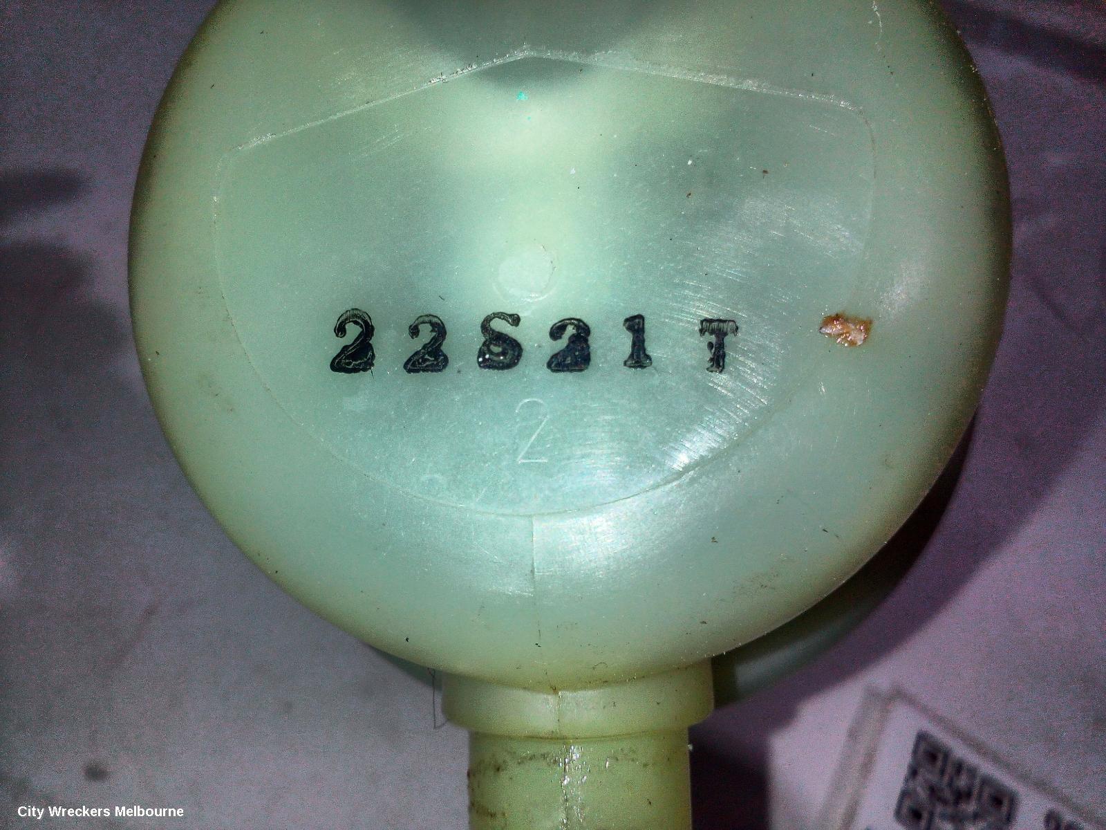 MITSUBISHI TRITON, MQ-MR, 03/2015 - 10/2023, POWER STEERING PUMP RESERVOIR TANK: 147856