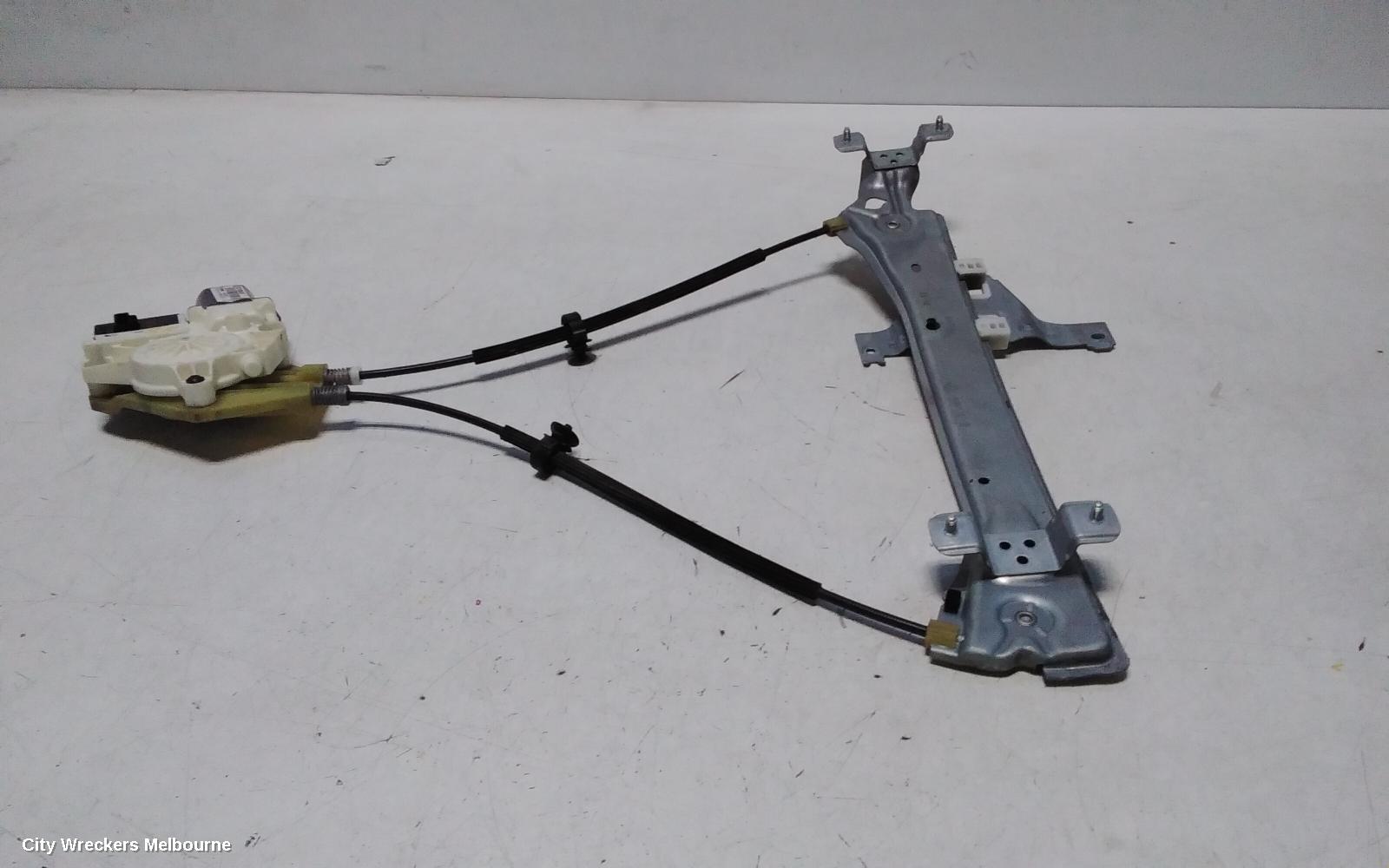 RENAULT MEGANE RIGHT REAR WND REG/MOTOR, X32/B95, 5DR HATCH, 09/2010 - 05/2016