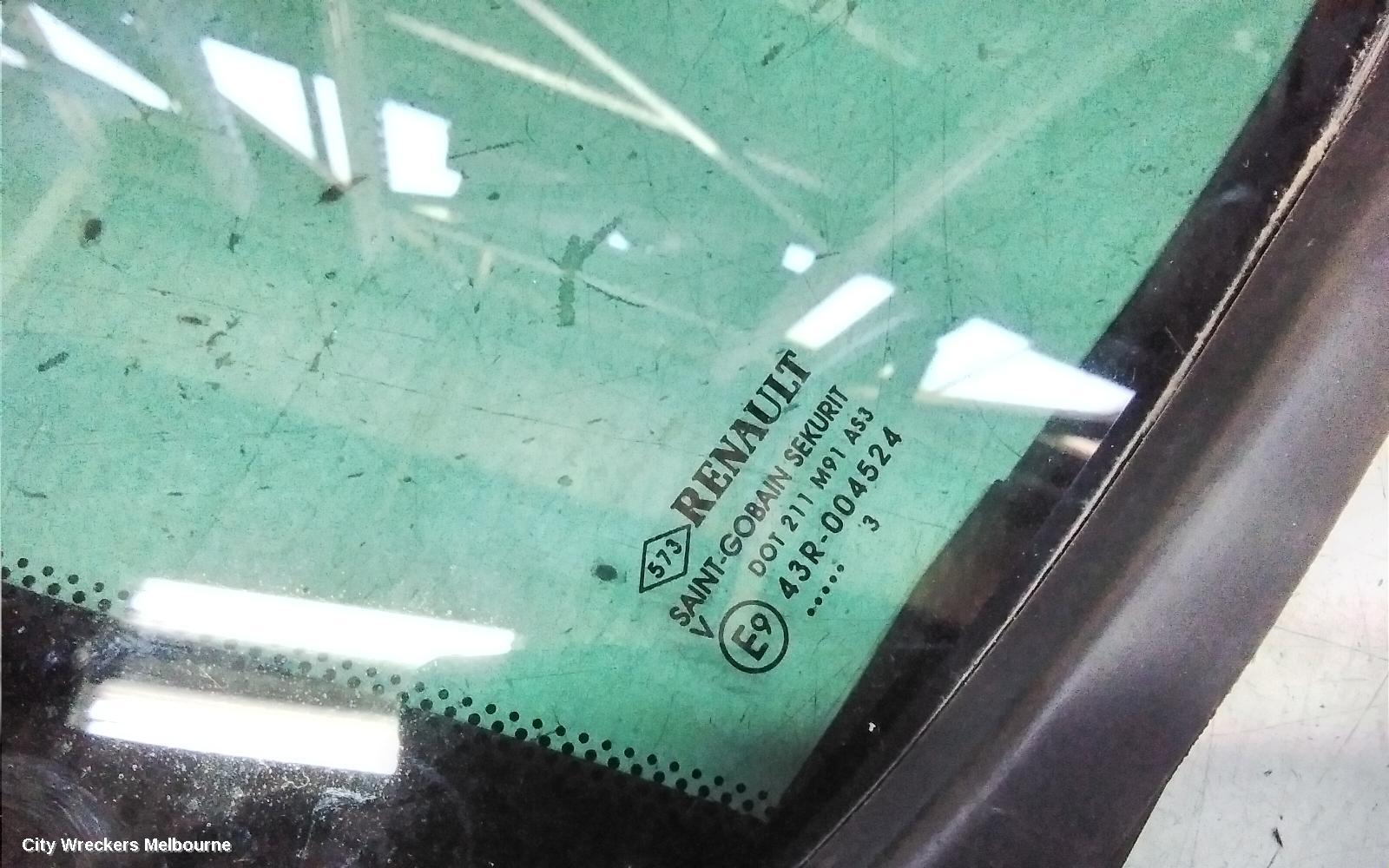 RENAULT MEGANE RIGHT REAR 1/4 DOOR GLASS, X32/X95, 09/2010 - 05/2016