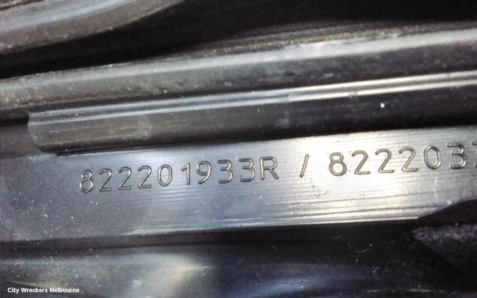 RENAULT MEGANE RIGHT REAR 1/4 DOOR GLASS, X32/X95, 09/2010 - 05/2016