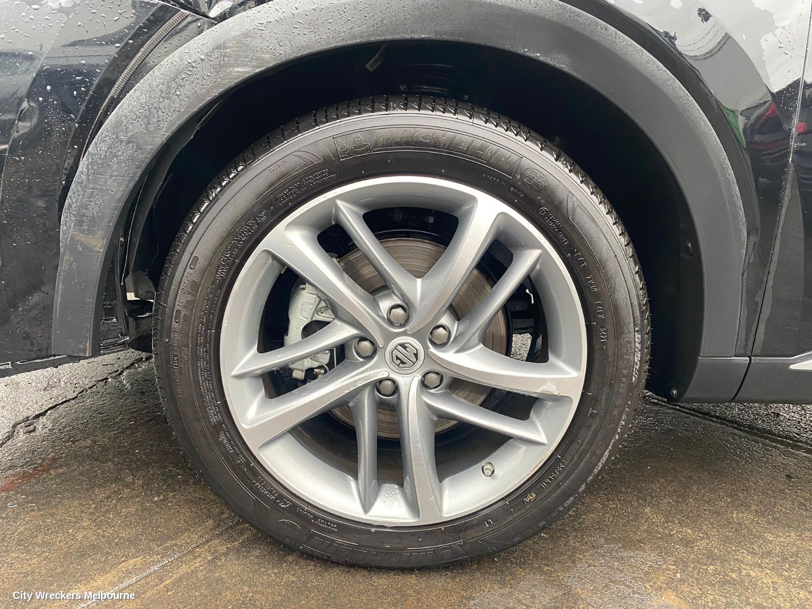 MG HS LEFT FRONT DOOR, SAS23, 09/2019 ONWARDS