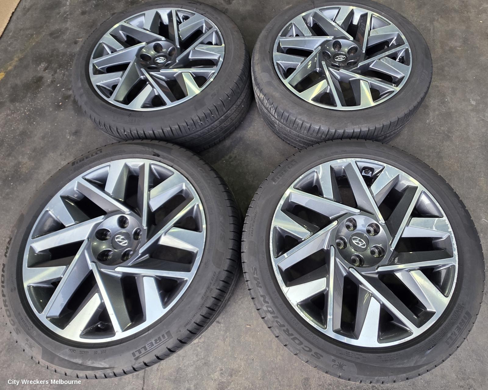 HYUNDAI SANTA FE WHEEL MAG, FACTORY, 20X8.5IN, MULTISPOKE, TM, 10/2020 - 10/2023