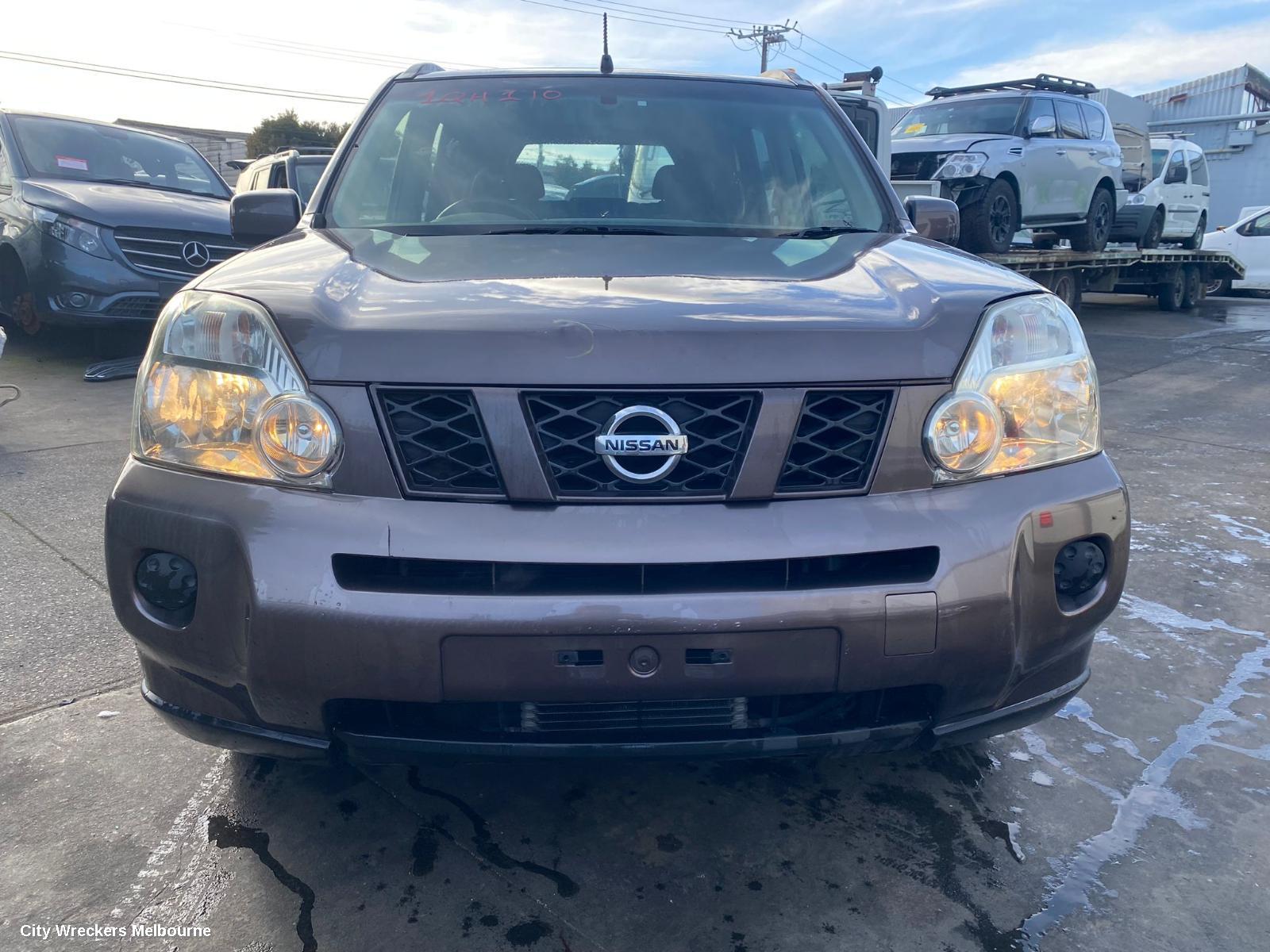 NISSAN XTRAIL LEFT HEADLAMP, T31, HALOGEN TYPE, ST/ST-L/TS, 09/2007 - 06/2010
