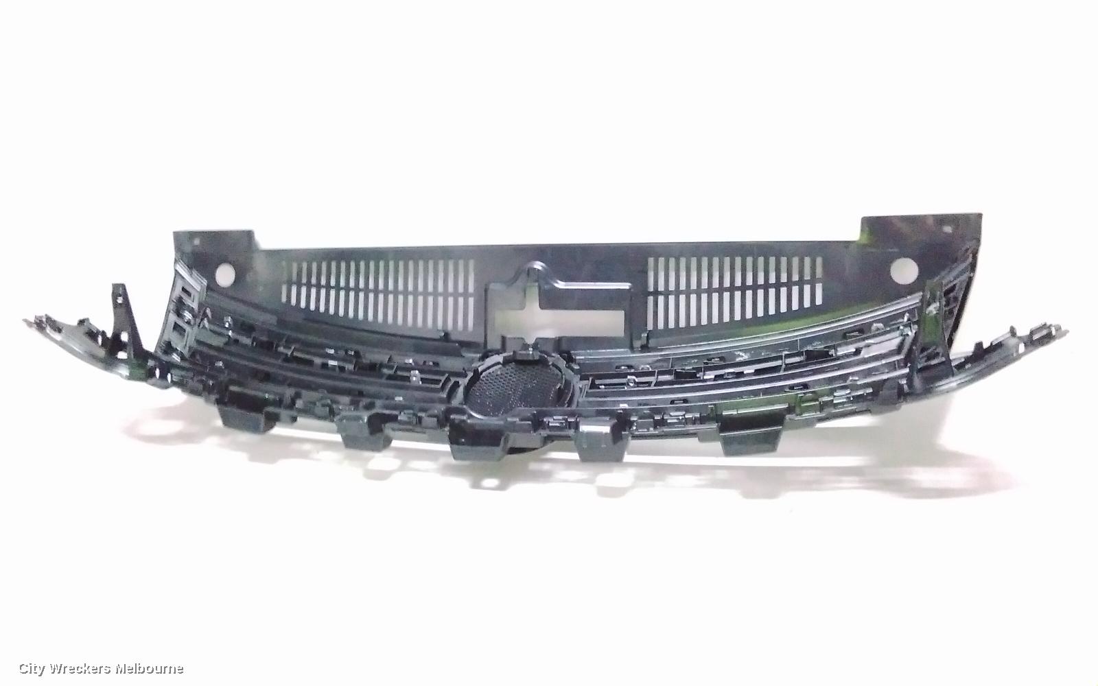 VOLKSWAGEN TIGUAN GRILLE, RADIATOR GRILLE, 5N, 07/2011 - 08/2016