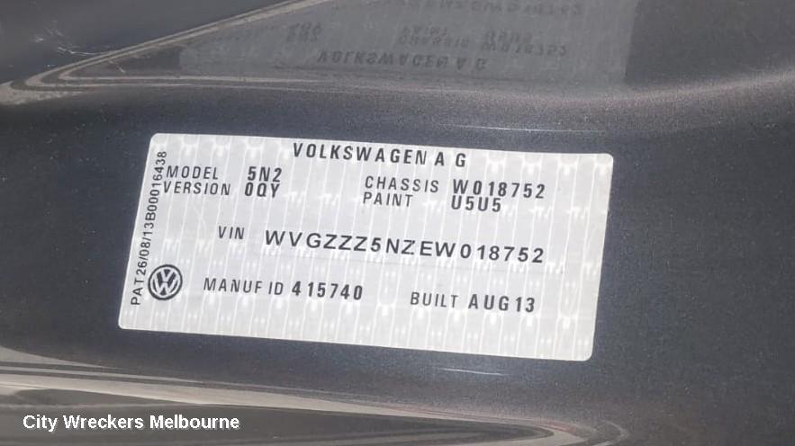 VOLKSWAGEN TIGUAN LEFT GUARD, 5N, 05/2008 - 08/2016