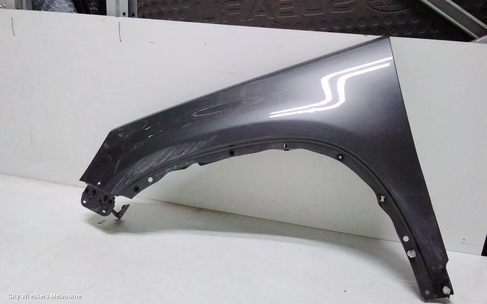 VOLKSWAGEN TIGUAN LEFT GUARD, 5N, 05/2008 - 08/2016