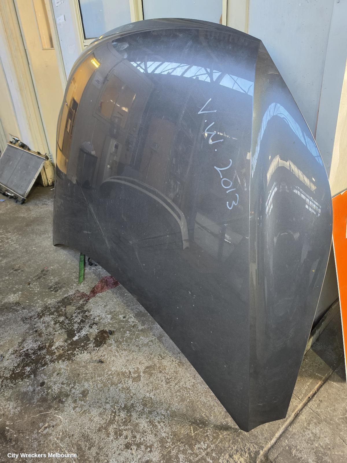 VOLKSWAGEN TIGUAN BONNET, 5N, 05/2008 - 08/2016