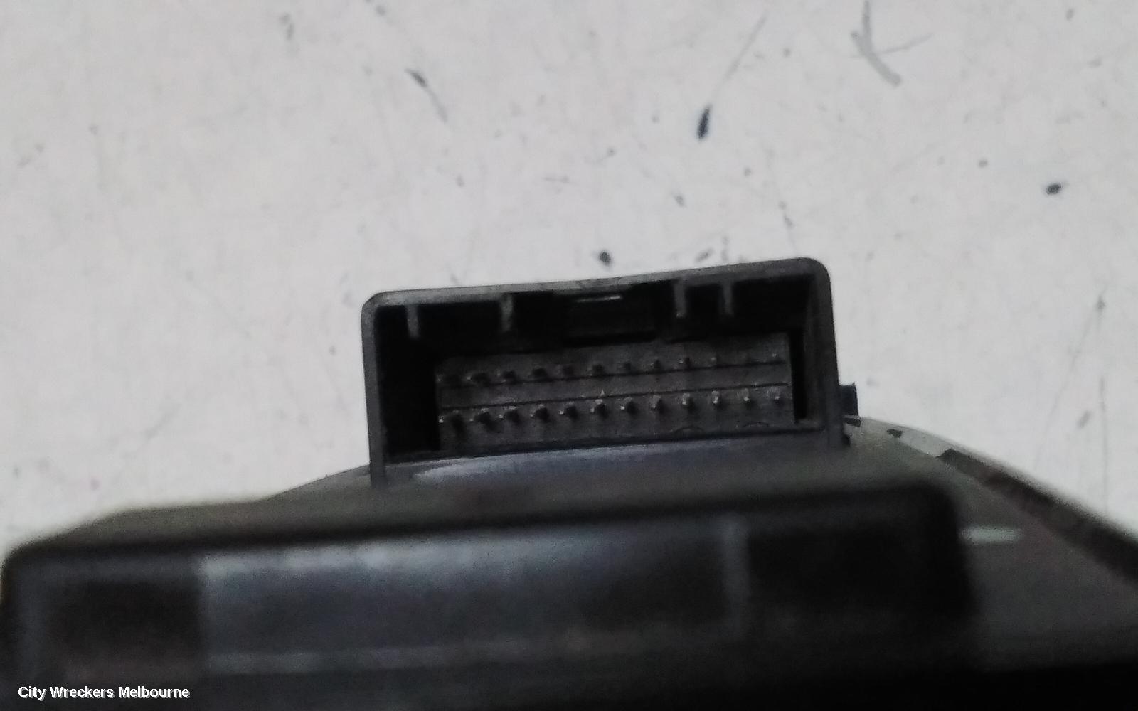 MITSUBISHI OUTLANDER PWR DR WIND SWITCH, RH FRONT (MASTER SWITCH), NON AUTO FOLD, W/ AUTO TYPE (FRONT & REAR SIDES), ZM, 08/2021 ONWARDS