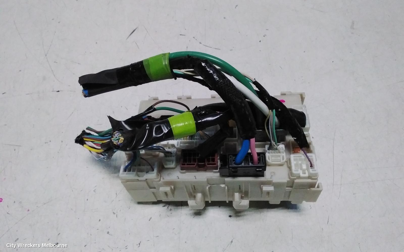MITSUBISHI OUTLANDER FUSE BOX, ZM, UNDER DASH, 08/2021 ONWARDS