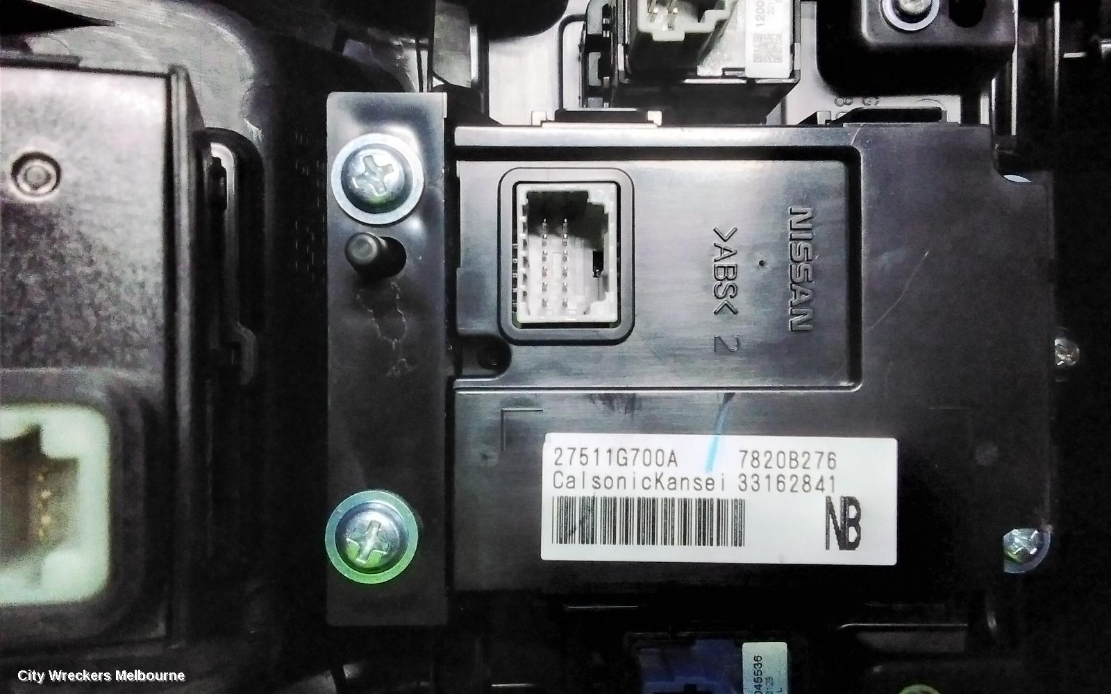 MITSUBISHI OUTLANDER, ZM, 08/2021 ONWARDS, REAR CONSOL AIRVENT WITH REAR SEAT WARMER SWITCH: 147943