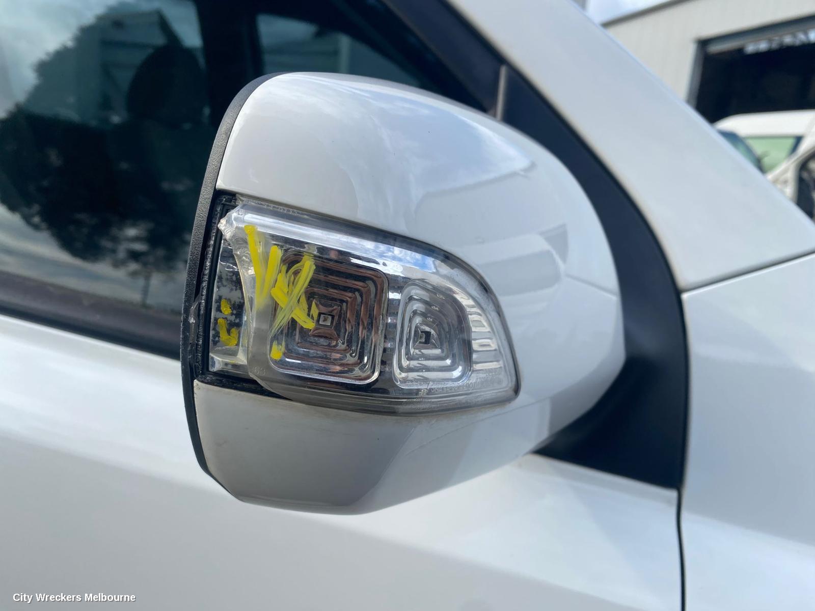 KIA CARNIVAL/GRAND CARNIVAL LEFT FRONT DOOR, VQ, 01/2006 - 12/2014