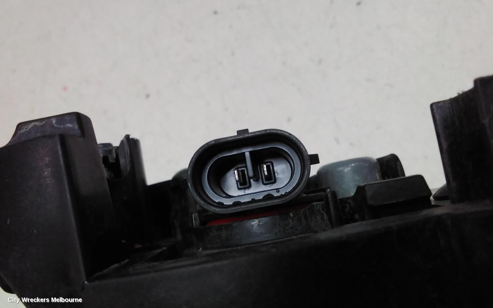 HONDA CRV LEFT INDICATOR/FOG/SIDE, BUMPER FOGLAMP, RW, HALOGEN TYPE, 05/2017 - 06/2020