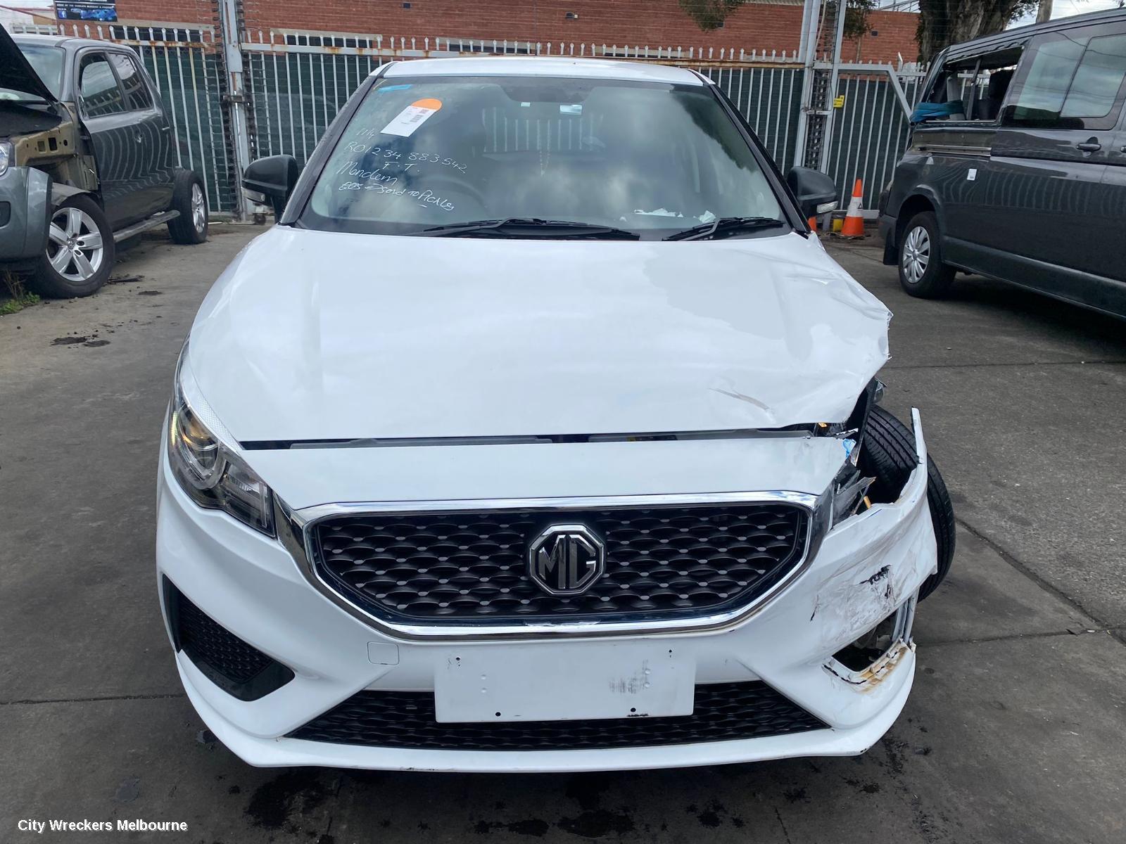 MG MG3 LEFT DOOR MIRROR, SZP1, BLACK, 07/2016 ONWARDS