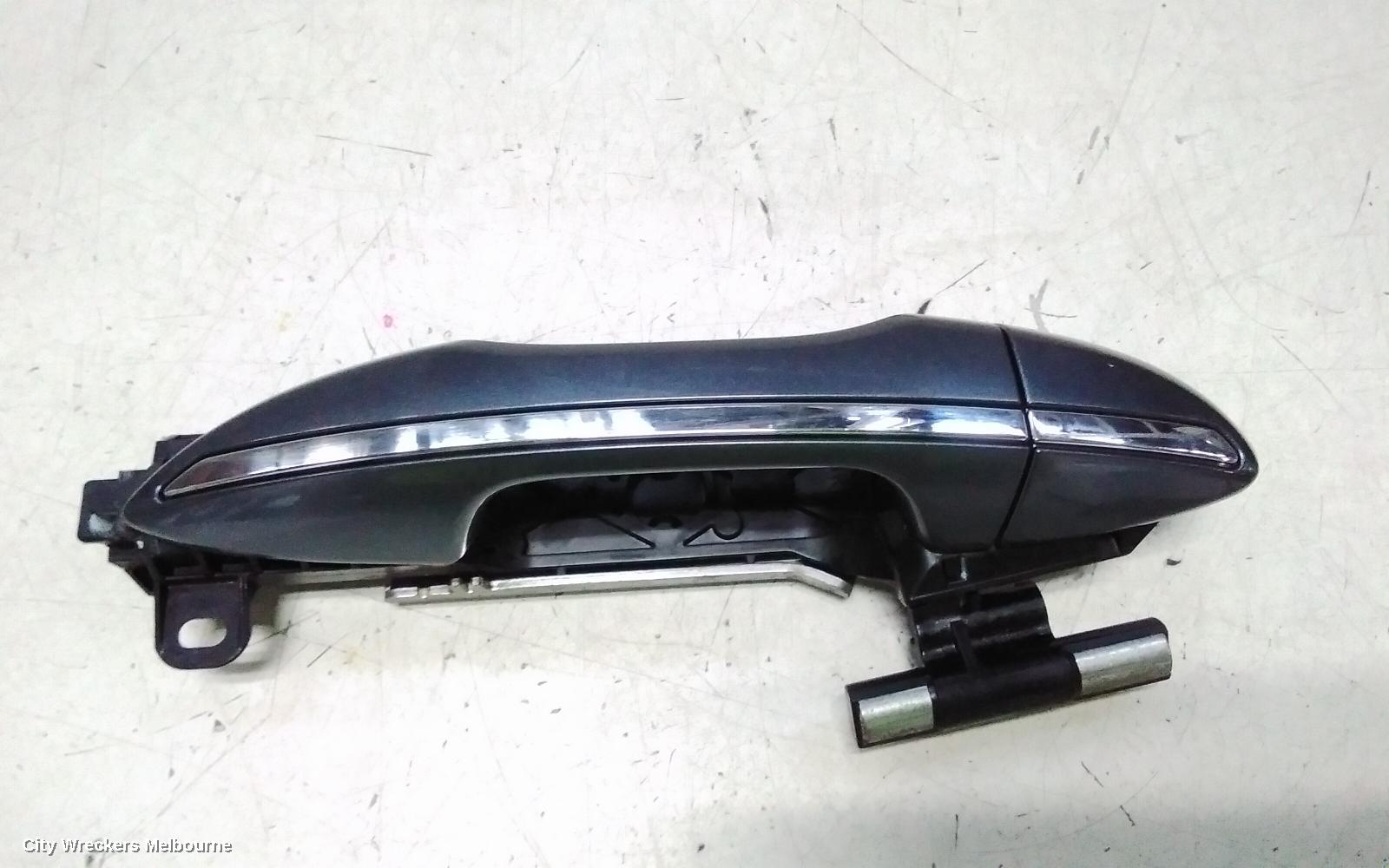 TOYOTA COROLLA DOOR HANDLE, OUTER, RH REAR, ZRE172R, SEDAN, 12/2013 - 10/2016