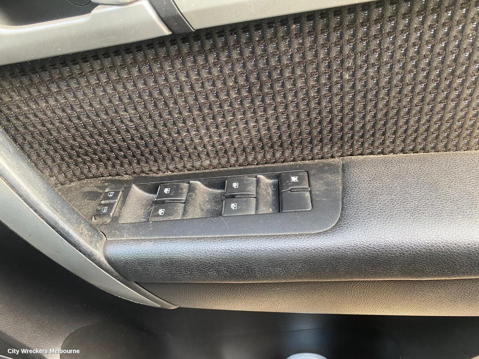 HOLDEN CAPTIVA BONNET, CG, CAPTIVA 7 (VIN KL3C), 01/2011 - 09/2015