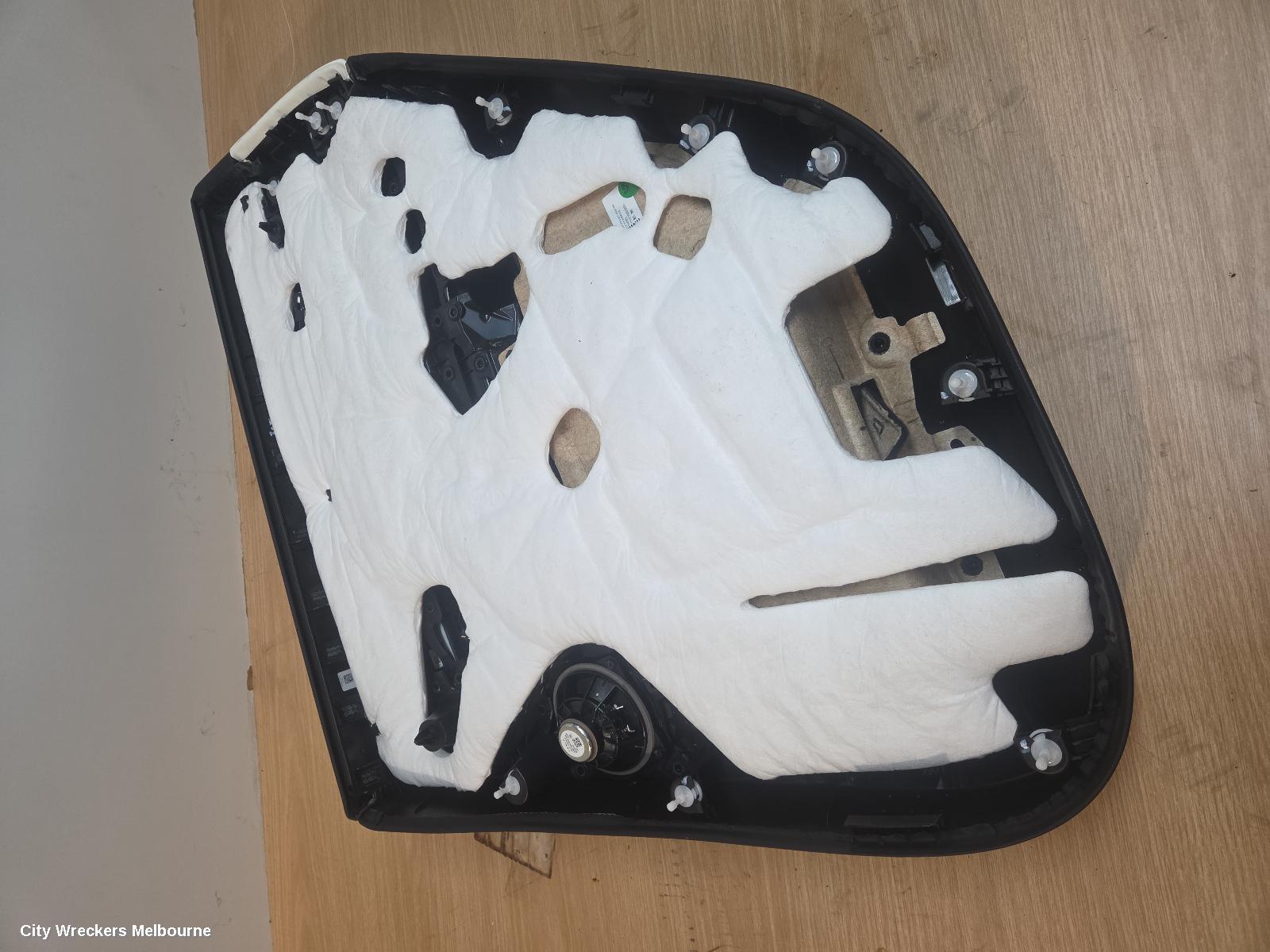 TESLA MODEL Y DOOR TRIM, 1ST GEN, 03/2022 ONWARDS