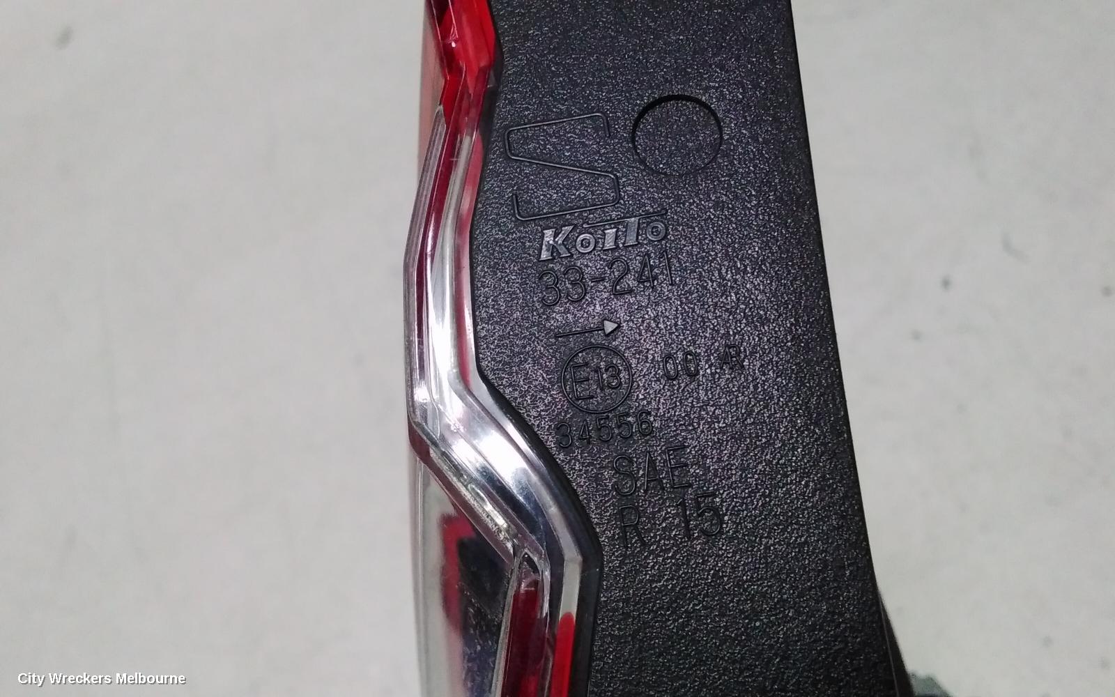 TOYOTA CAMRY REAR GARNISH, BOOTLID LAMP (RH SIDE), HALOGEN TYPE, XV70, 02/2021 - 05/2024