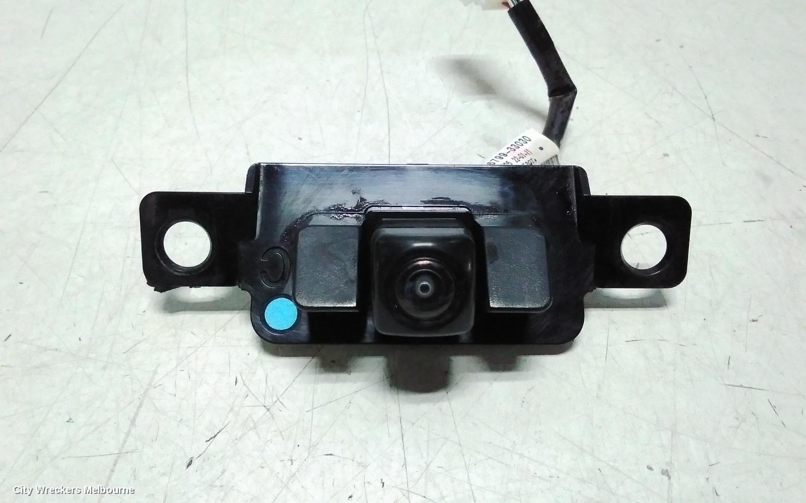TOYOTA CAMRY REVERSE CAMERA, REVERSE CAMERA, XV70, 09/2020 - 05/2024