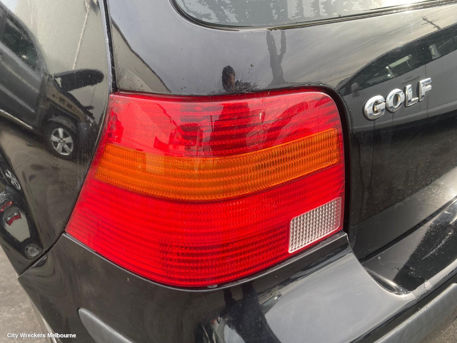 VOLKSWAGEN GOLF LEFT GUARD, GEN 4, HATCH, 09/1998 - 06/2004