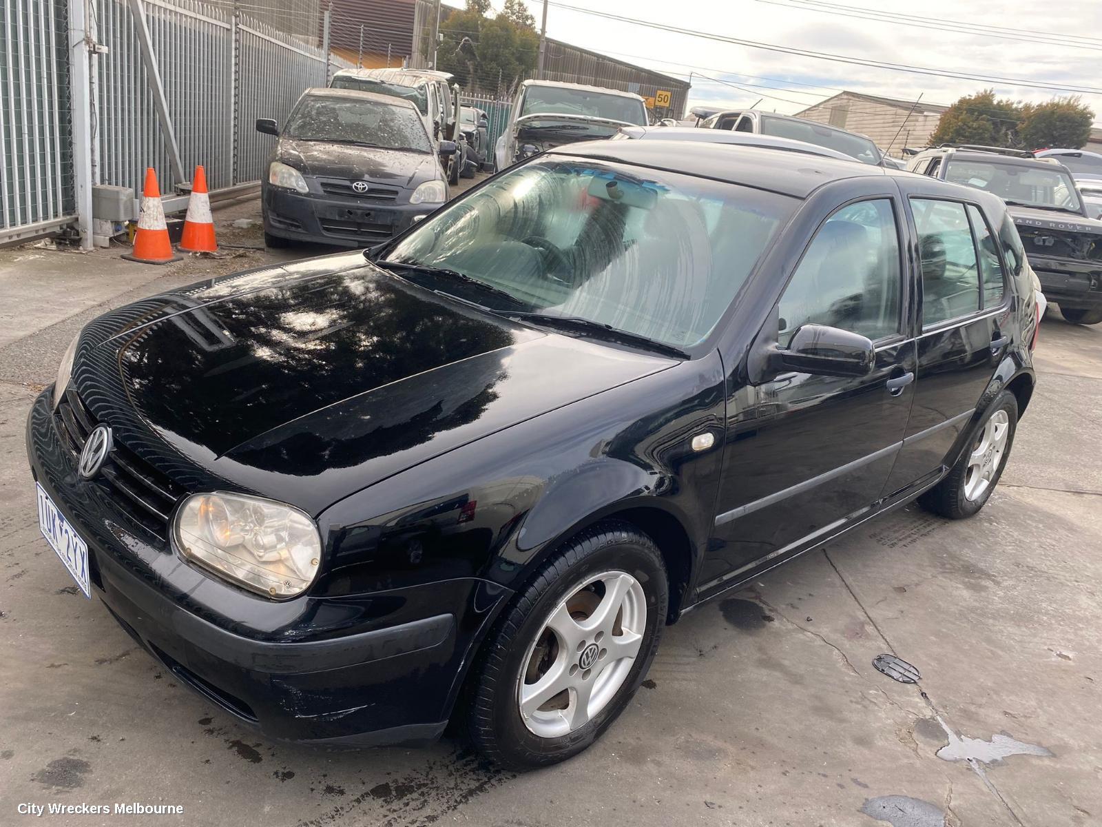 VOLKSWAGEN GOLF LEFT GUARD, GEN 4, HATCH, 09/1998 - 06/2004