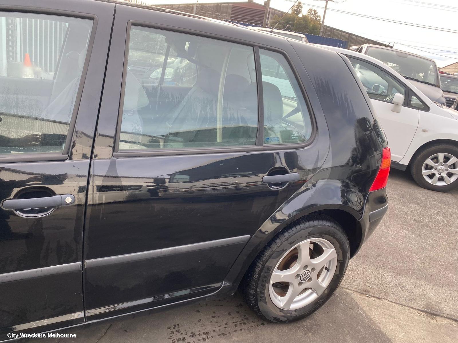 VOLKSWAGEN GOLF LEFT GUARD, GEN 4, HATCH, 09/1998 - 06/2004