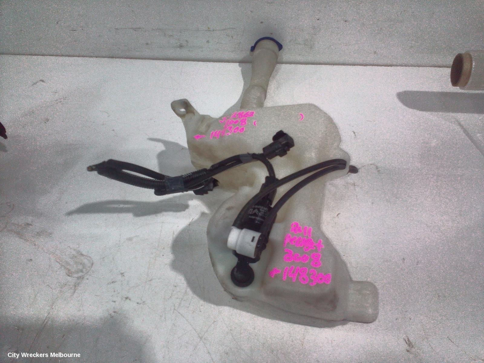 PEUGEOT 3008 WASHER BOTTLE, T8, 05/2010 - 10/2016