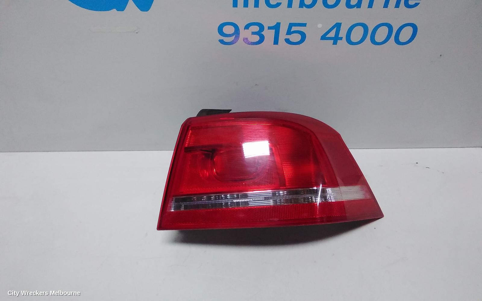 VOLKSWAGEN PASSAT RIGHT TAILLIGHT, 3C/MK6 B7, SEDAN, NON LED TYPE, 09/2010 - 05/2015