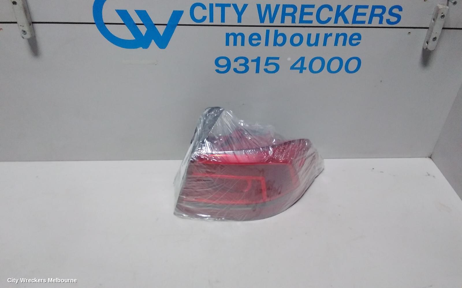 VOLKSWAGEN PASSAT RIGHT TAILLIGHT, 3C/MK6 B7, SEDAN, NON LED TYPE, 09/2010 - 05/2015