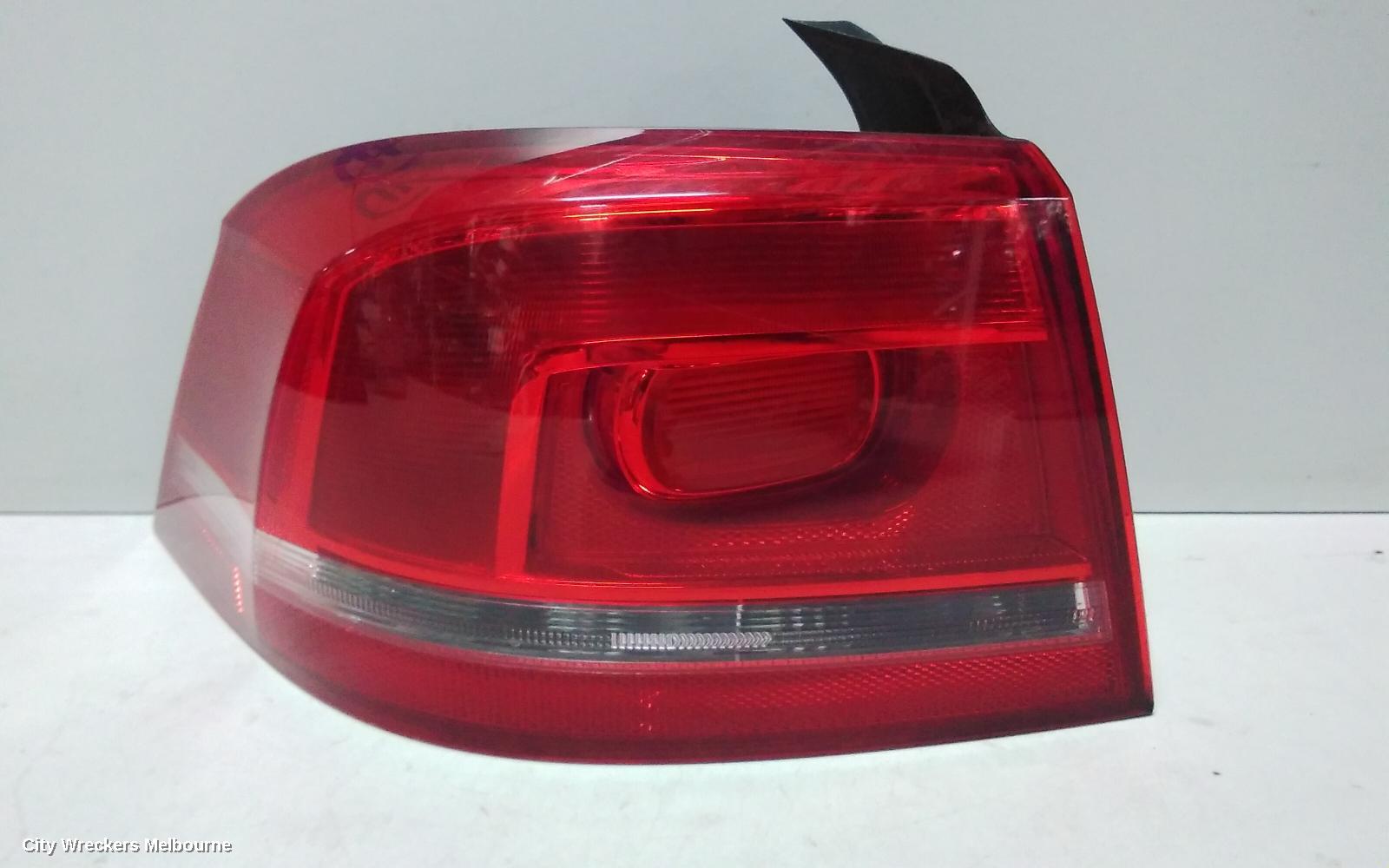 VOLKSWAGEN PASSAT LEFT TAILLIGHT, 3C/MK6 B7, SEDAN, NON LED TYPE, 09/2010 - 05/2015