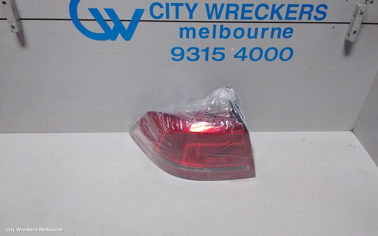 VOLKSWAGEN PASSAT LEFT TAILLIGHT, 3C/MK6 B7, SEDAN, NON LED TYPE, 09/2010 - 05/2015